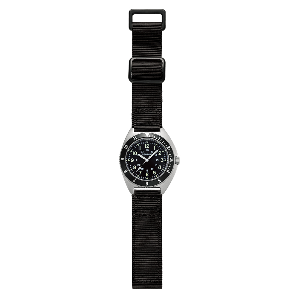 TYPE-II SILVER COMBAT BLACK 斜め